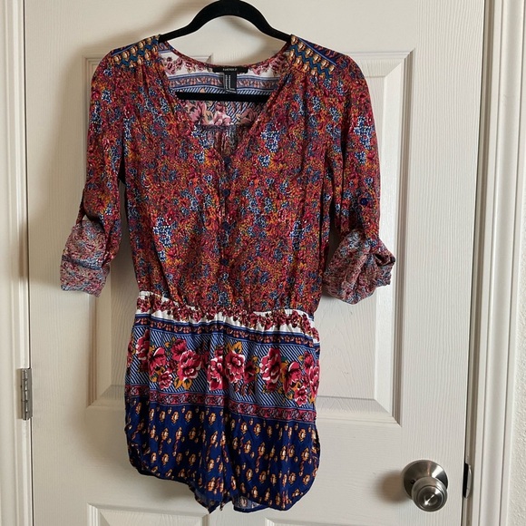 Forever 21 V-neck, long-sleeved romper a multicolor floral print size medium - Picture 2 of 11